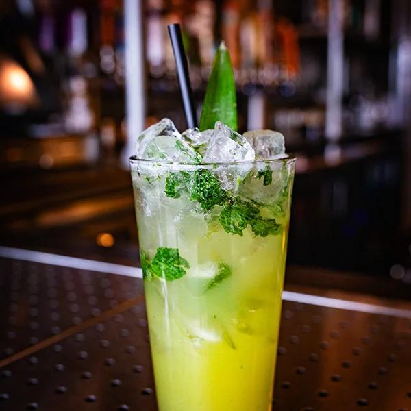 Zero-Proof Pineapple Smash